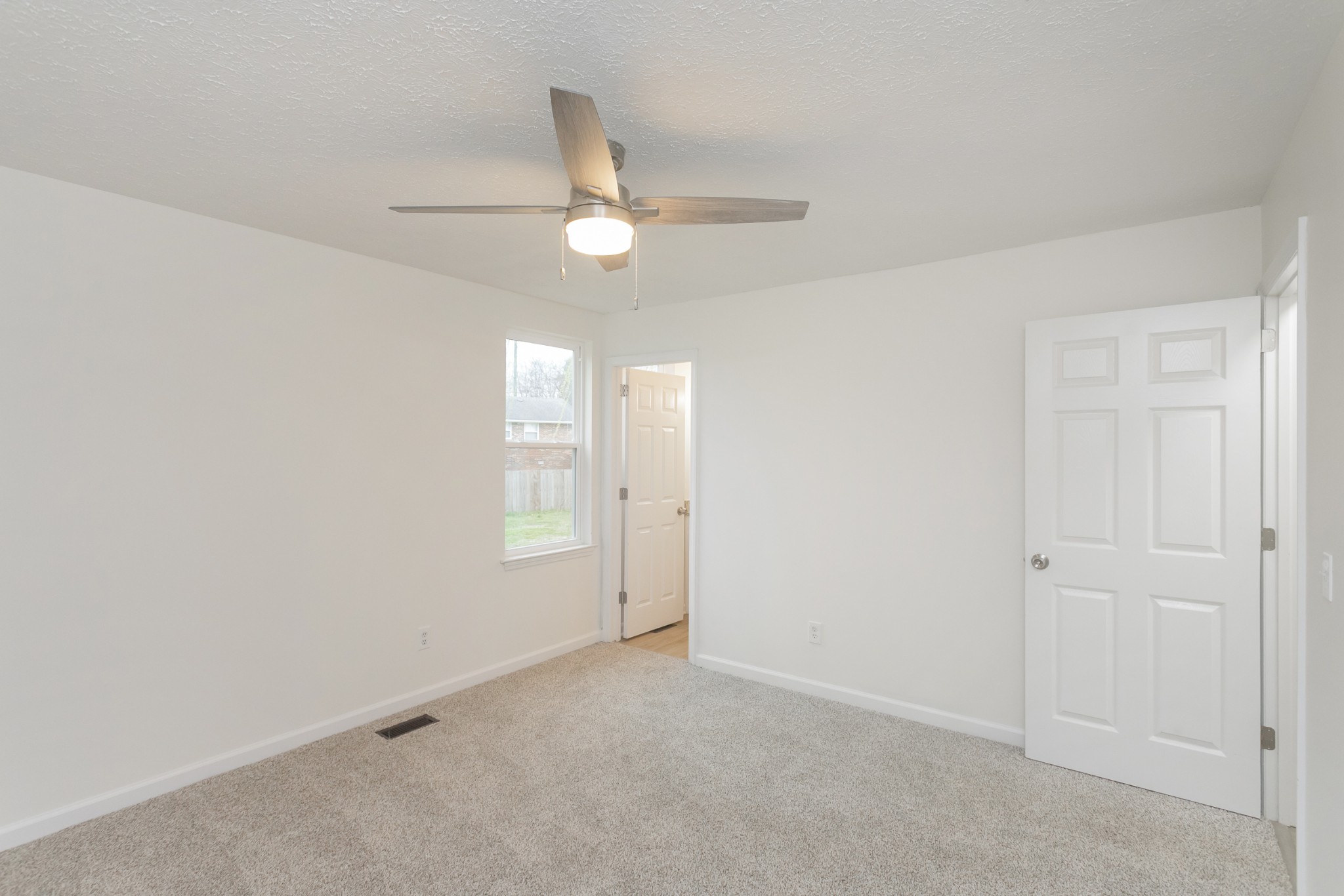 110 River Bend Road Hendersonville, TN 37075 - Photo 17 of 24 Primary bedroom