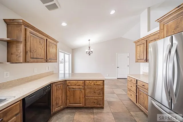 $485,000 | 2920 Sunlight Drive, Idaho Falls, ID 83401