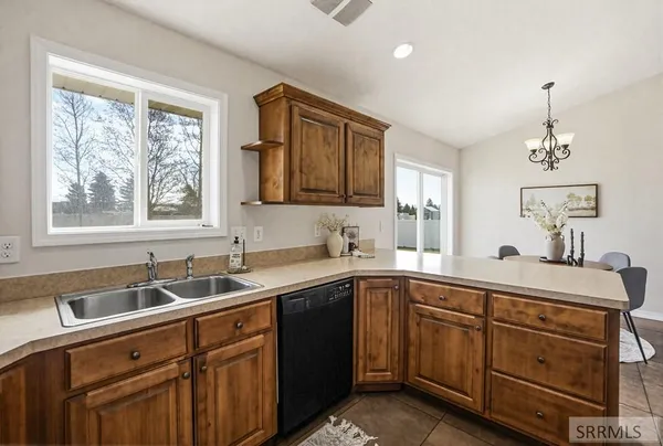 $455,000 | 2920 Sunlight Drive, Idaho Falls, ID 83401