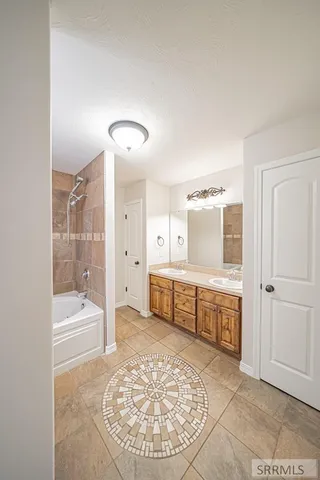 $485,000 | 2920 Sunlight Drive, Idaho Falls, ID 83401