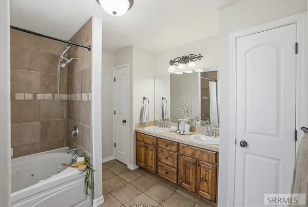 $455,000 | 2920 Sunlight Drive, Idaho Falls, ID 83401