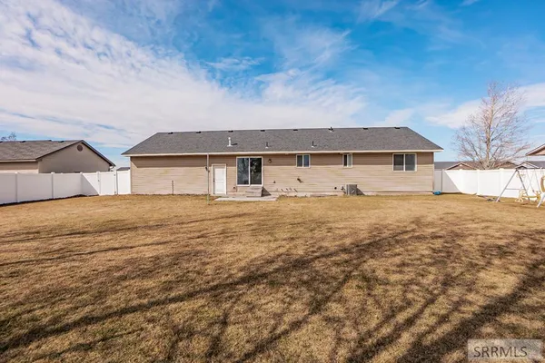 $455,000 | 2920 Sunlight Drive, Idaho Falls, ID 83401
