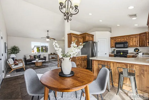 $455,000 | 2920 Sunlight Drive, Idaho Falls, ID 83401