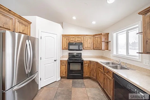 $485,000 | 2920 Sunlight Drive, Idaho Falls, ID 83401