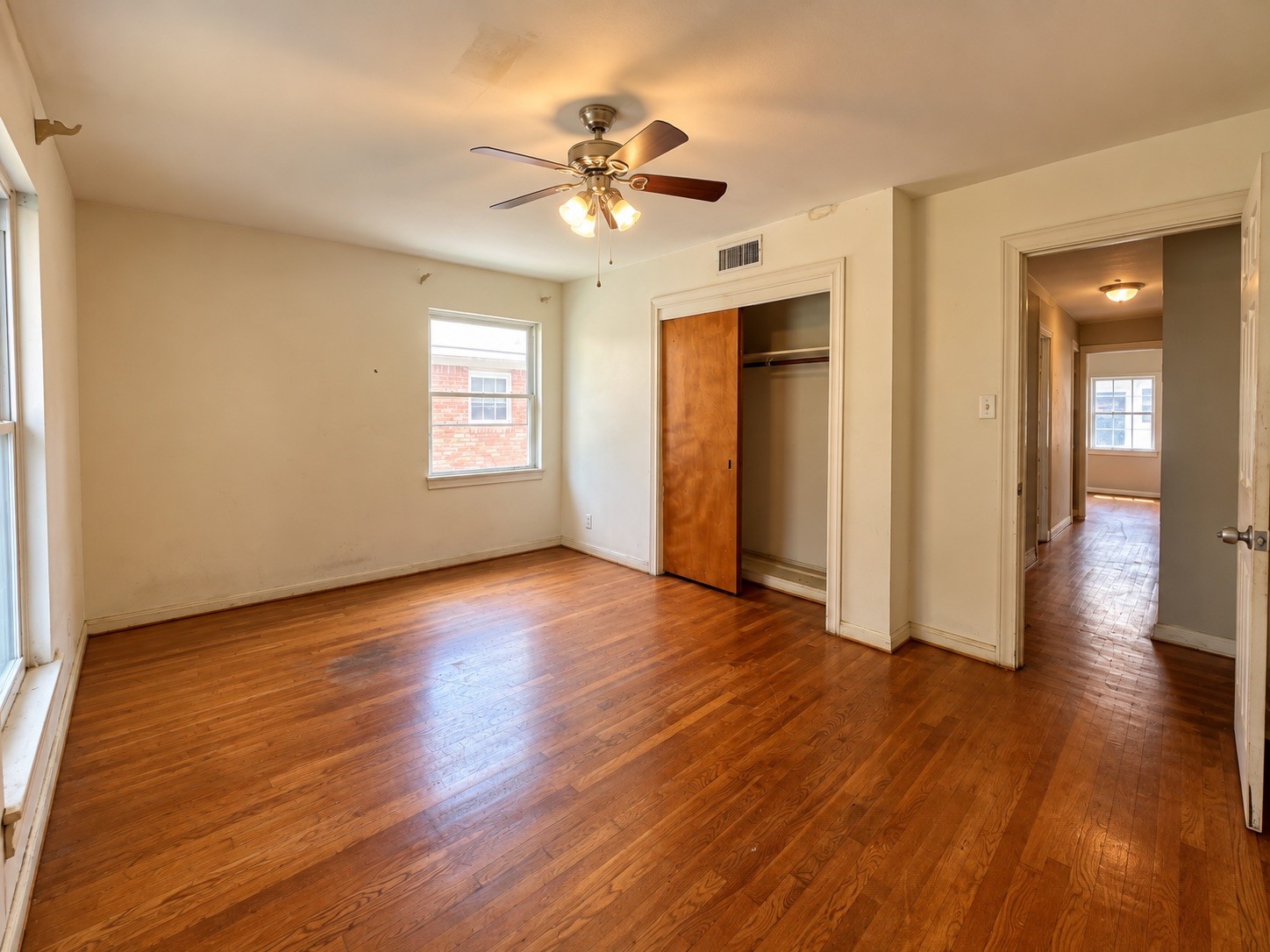 4427 Merwin Street Houston, TX 77027 - Photo 17 of 21 Gallery Image 17