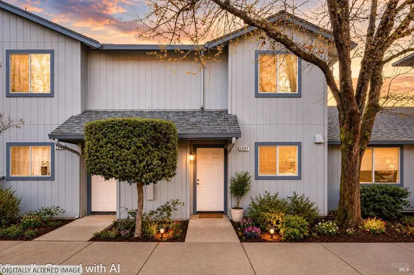 $344,000 | 209 Elbridge Avenue, Unit F, Cloverdale, CA 95425