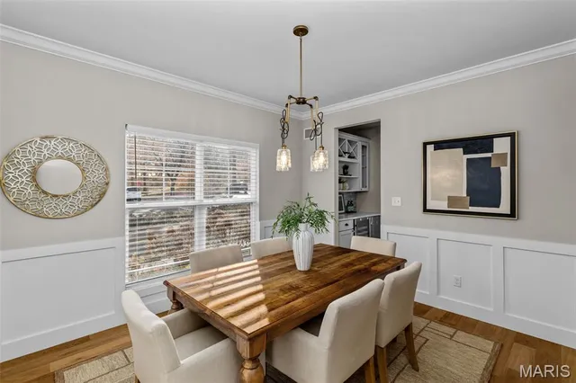 $875,000 | 371 Calvert Avenue, Webster Groves, MO 63119