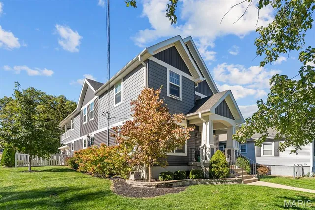 $875,000 | 371 Calvert Avenue, Webster Groves, MO 63119