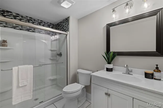 $875,000 | 371 Calvert Avenue, Webster Groves, MO 63119