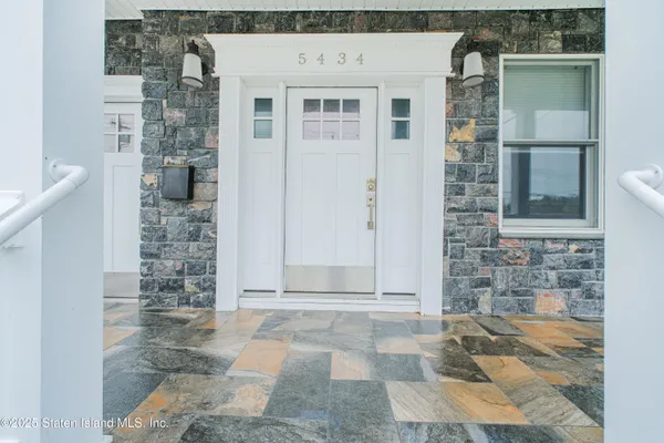 a view of front door of house