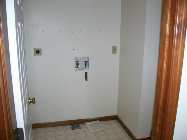 27178 Shoemaker Road Circleville, OH 43113 - Photo 16 of 18 Gallery Image 16