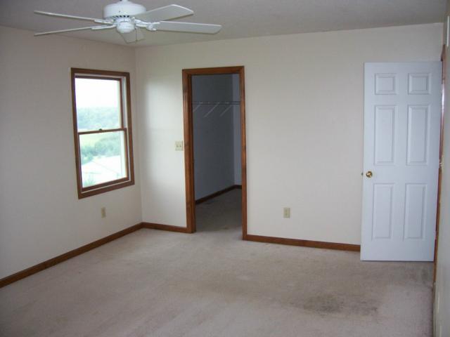 27178 Shoemaker Road Circleville, OH 43113 - Photo 6 of 18 Gallery Image 6