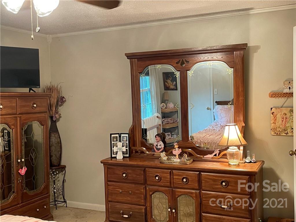 4121 Section House Road, Unit 40/E Hickory, NC 28601 - Photo 15 of 35 Gallery Image 15