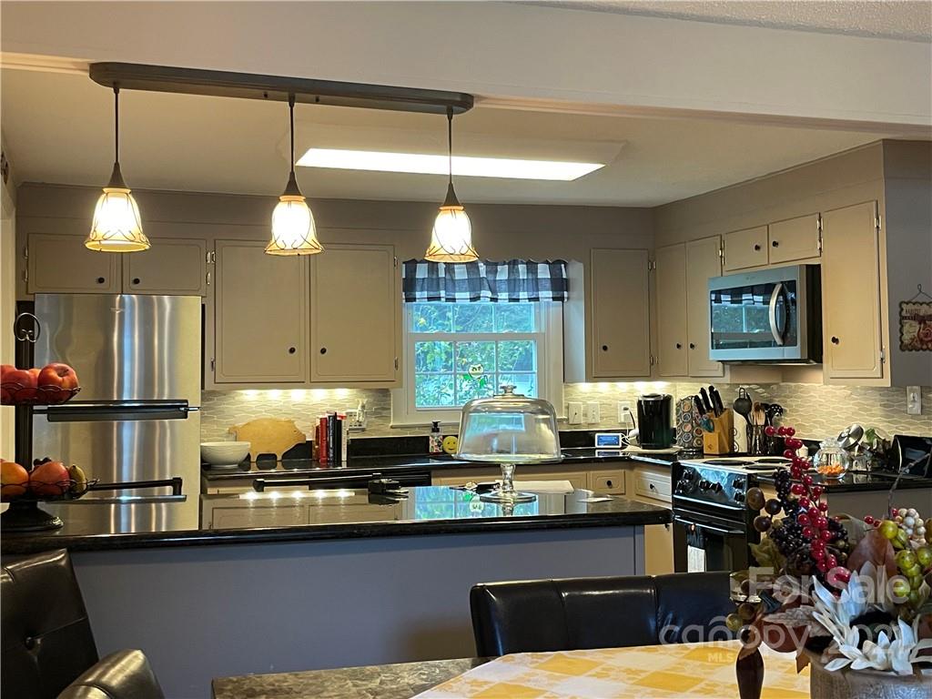 4121 Section House Road, Unit 40/E Hickory, NC 28601 - Photo 21 of 35 Gallery Image 21