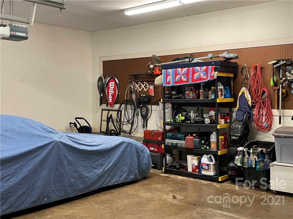 4121 Section House Road, Unit 40/E Hickory, NC 28601 - Photo 27 of 35 Gallery Image 27