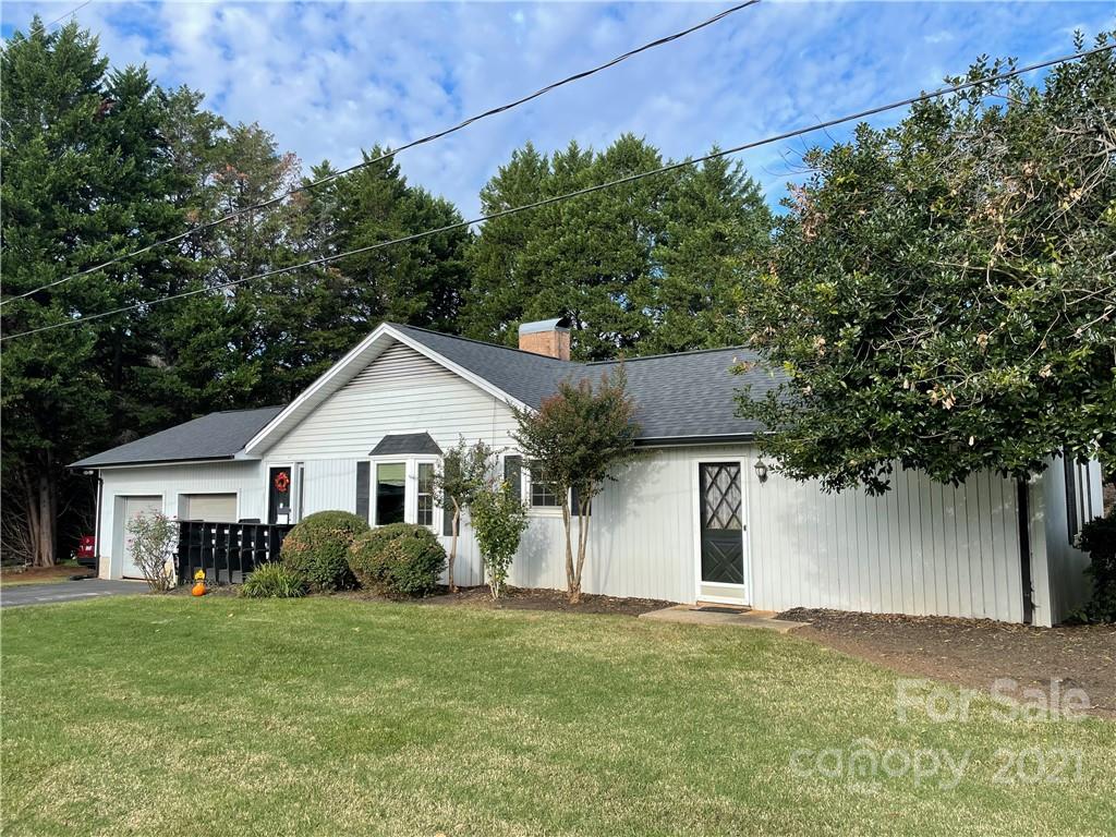 4121 Section House Road, Unit 40/E Hickory, NC 28601 - Photo 3 of 35 Gallery Image 3