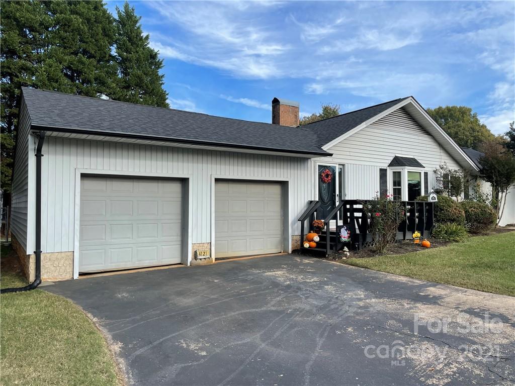 4121 Section House Road, Unit 40/E Hickory, NC 28601 - Photo 4 of 35 Gallery Image 4