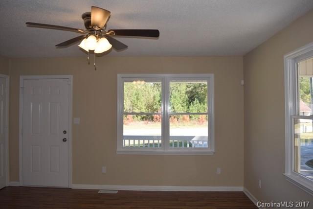 2207 Pacer Road Lancaster, SC 29720 - Photo 2 of 10 Gallery Image 2