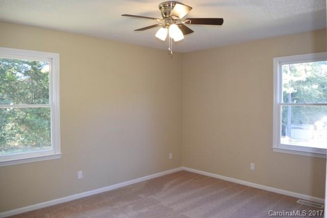 2207 Pacer Road Lancaster, SC 29720 - Photo 5 of 10 Gallery Image 5