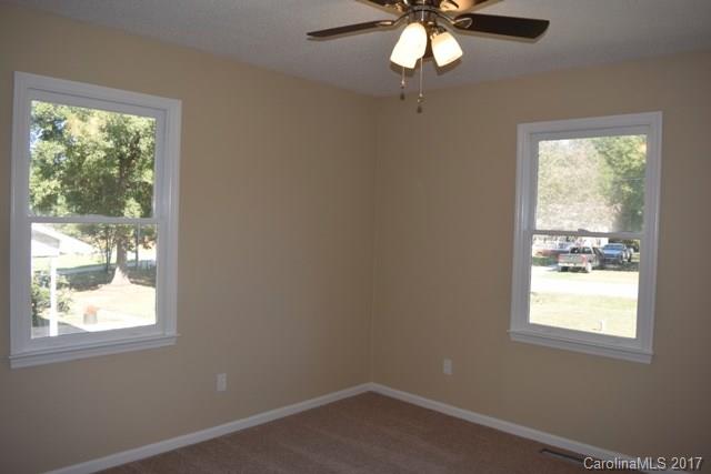 2207 Pacer Road Lancaster, SC 29720 - Photo 9 of 10 Gallery Image 9