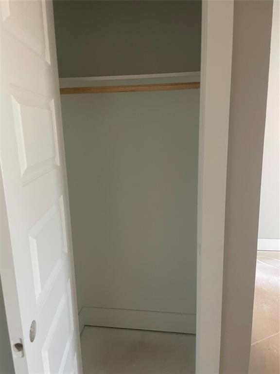 4117 Ranger Road Abilene, TX 79601 - Photo 19 of 31 ENTRY CLOSET