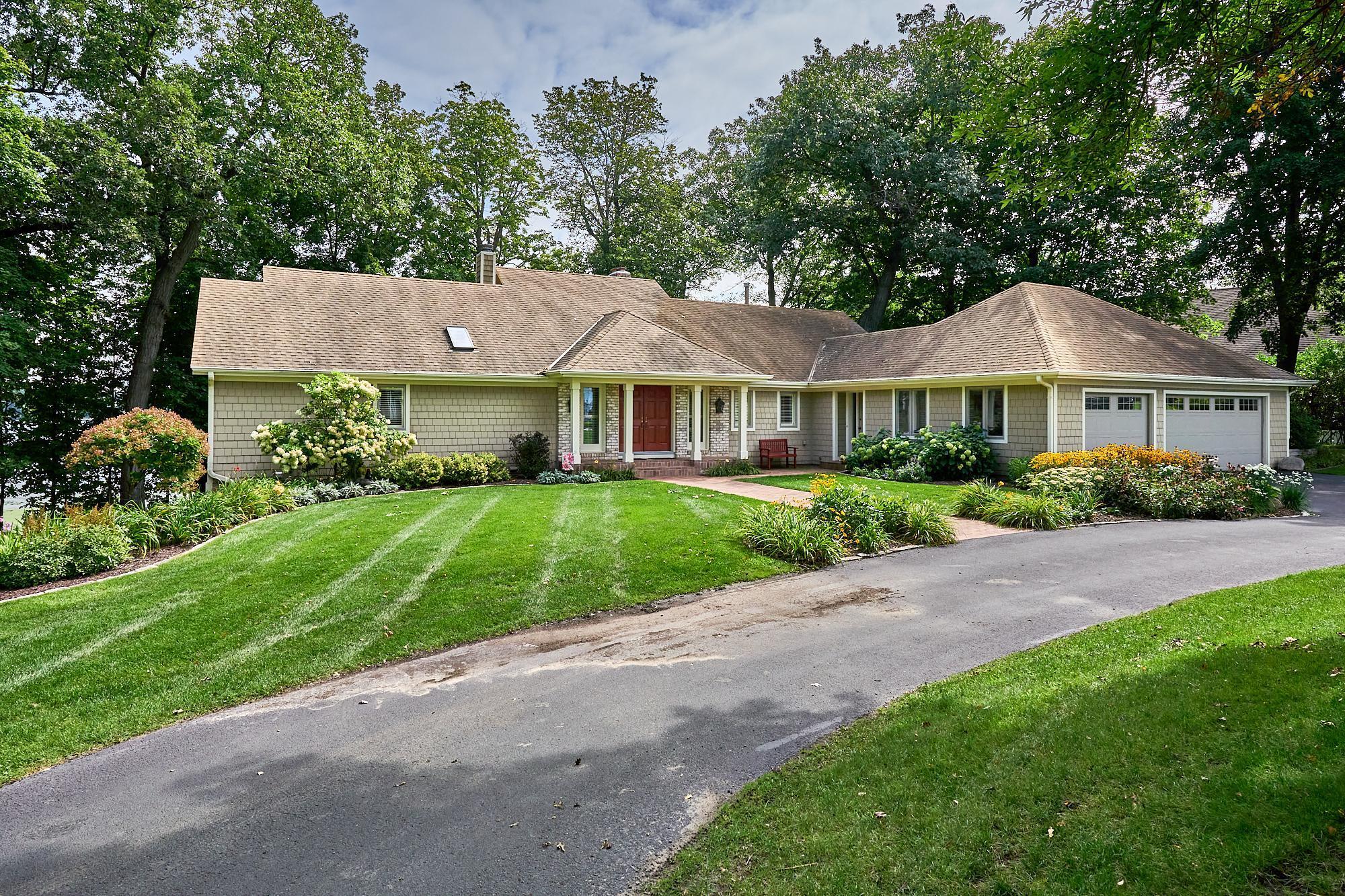 2648 Casco Point Road Orono, MN 55391 - Photo 3 of 45 Gallery Image 3