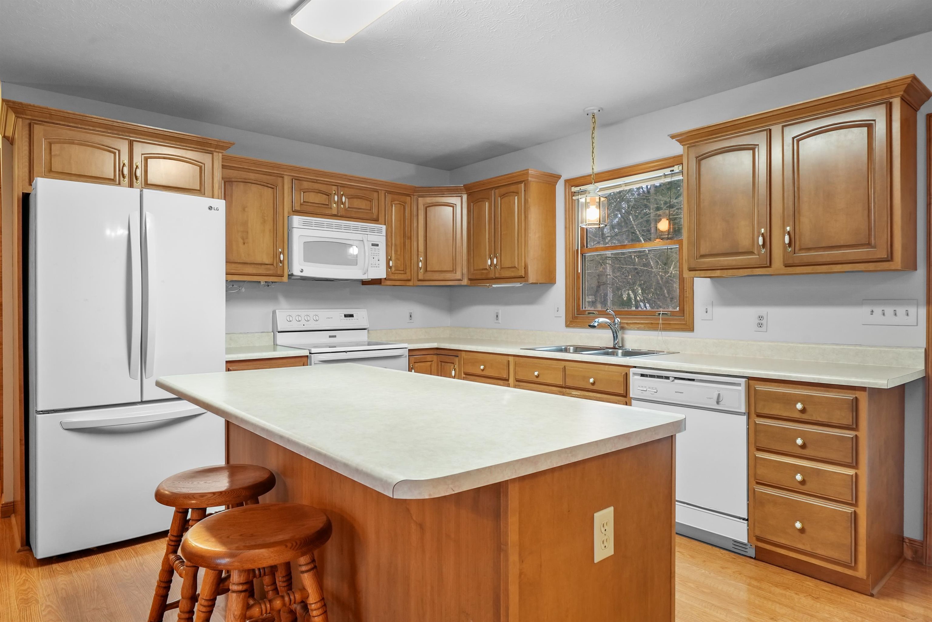 4327 Benson Road, Unit LOT: 29 Cadillac, MI 49601 - Photo 2 of 42