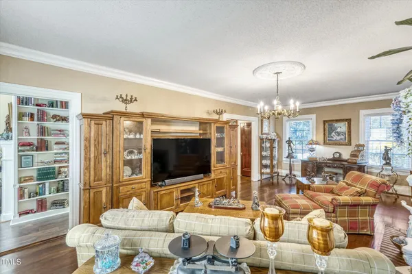 $825,000 | 618 South 5th Street, Mebane, NC 27302