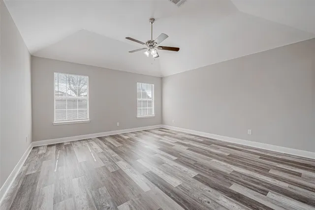 $2,100 | 8714 Garrett Street, Needville, TX 77461