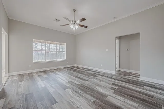 $2,100 | 8714 Garrett Street, Needville, TX 77461