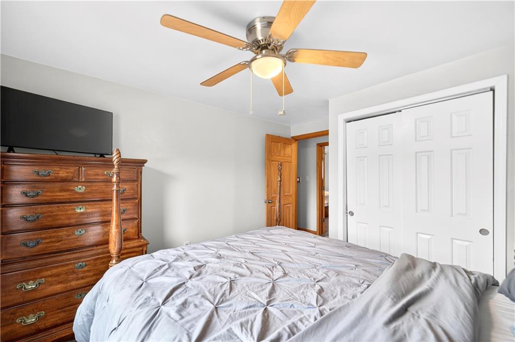 344 Lincoln Hall Road Elizabeth, PA 15037 - Photo 35 of 44 Bedroom 2