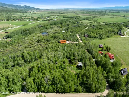 $1,950,000 | 9952 Aspen Lane, Victor, ID 83455