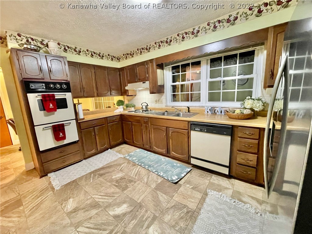107 Brent Circle Ripley, WV 25271 - Photo 15 of 37 Gallery Image 15