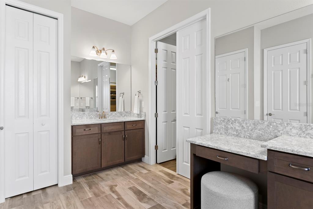 1410 Hamlin Ridge Avenue Brandon, FL 33511 - Photo 32 of 49 Gallery Image 32