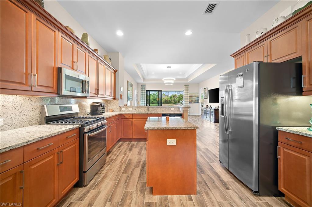 6572 Roma Way Naples, FL 34113 - Photo 15 of 35 Gallery Image 15