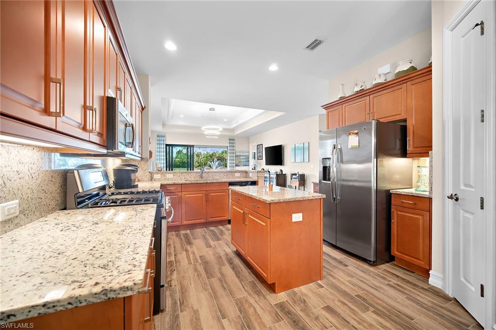 6572 Roma Way Naples, FL 34113 - Photo 16 of 35 Gallery Image 16