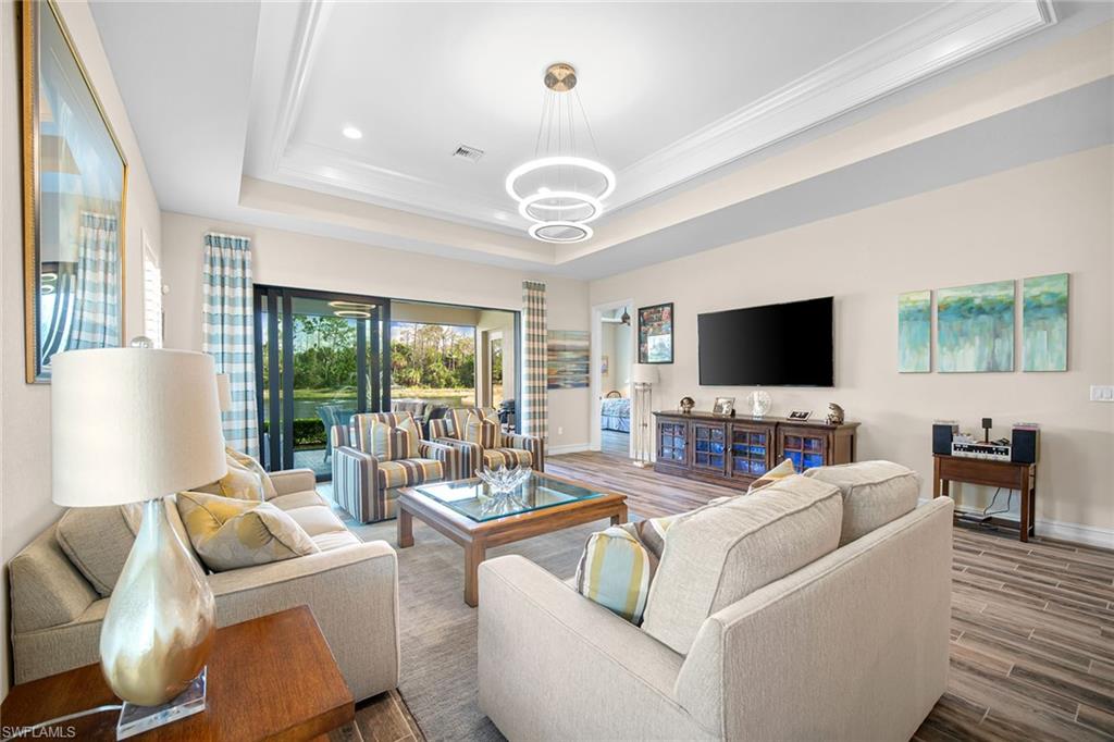 6572 Roma Way Naples, FL 34113 - Photo 9 of 35 Gallery Image 9