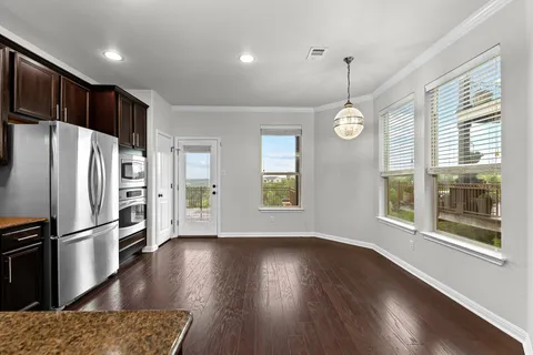 $3,100 | 9621 Solana Vista Loop, Unit B, Austin, TX 78750