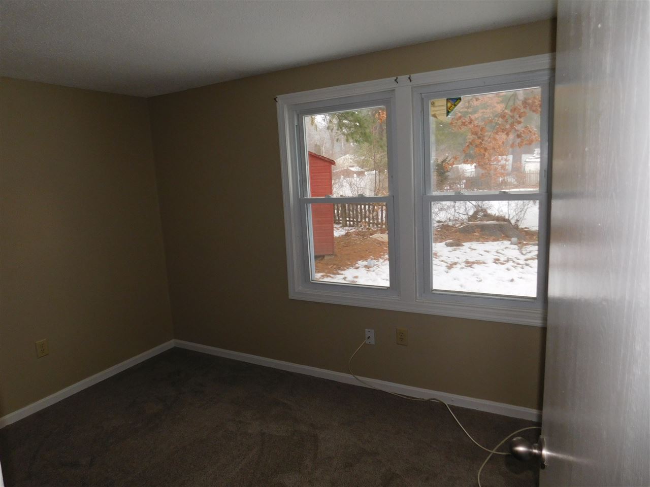 2 Burlington Road Nashua, NH 03062 - Photo 11 of 14