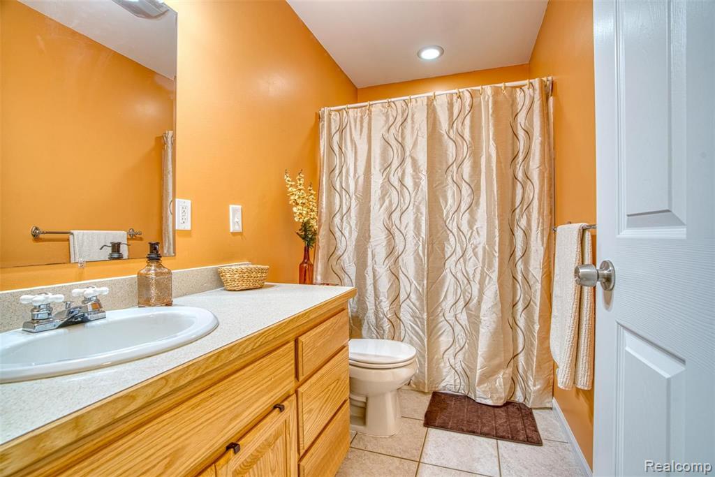 9045 Antcliff Road Howell, MI 48855 - Photo 22 of 50