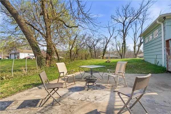 $199,000 | 7720 East 70th Terrace, Kansas City, MO 64133