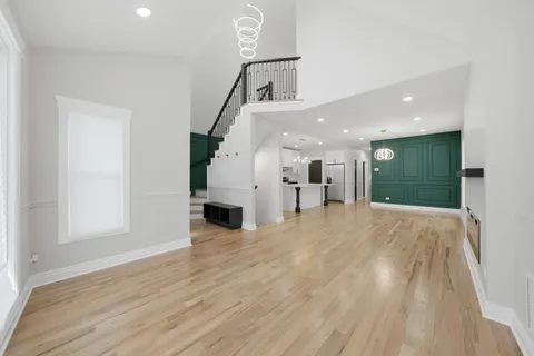 $390,000 | 1513 West 61st Street, Chicago, IL 60636