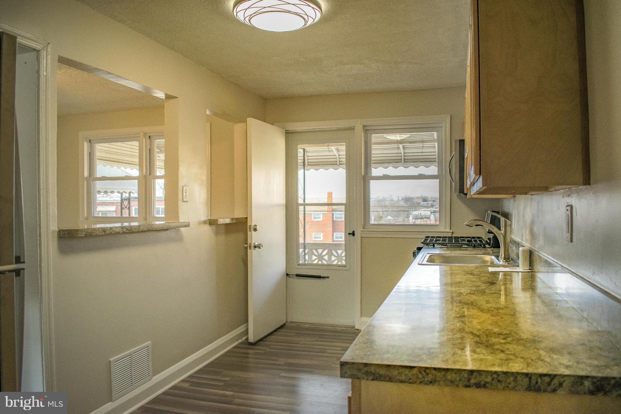 5503 Moravia Road Baltimore, MD 21206 - Photo 11 of 30 Kitchen