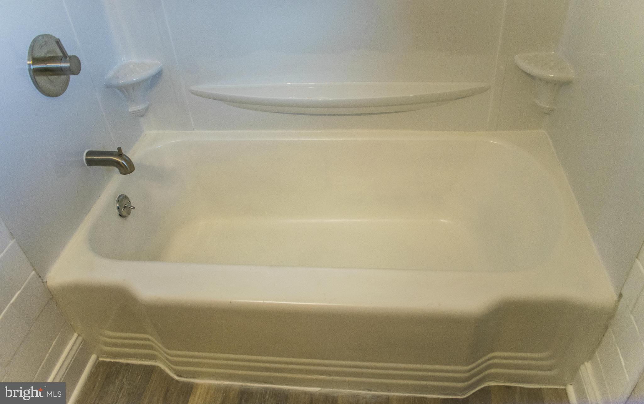5503 Moravia Road Baltimore, MD 21206 - Photo 26 of 30 Bath