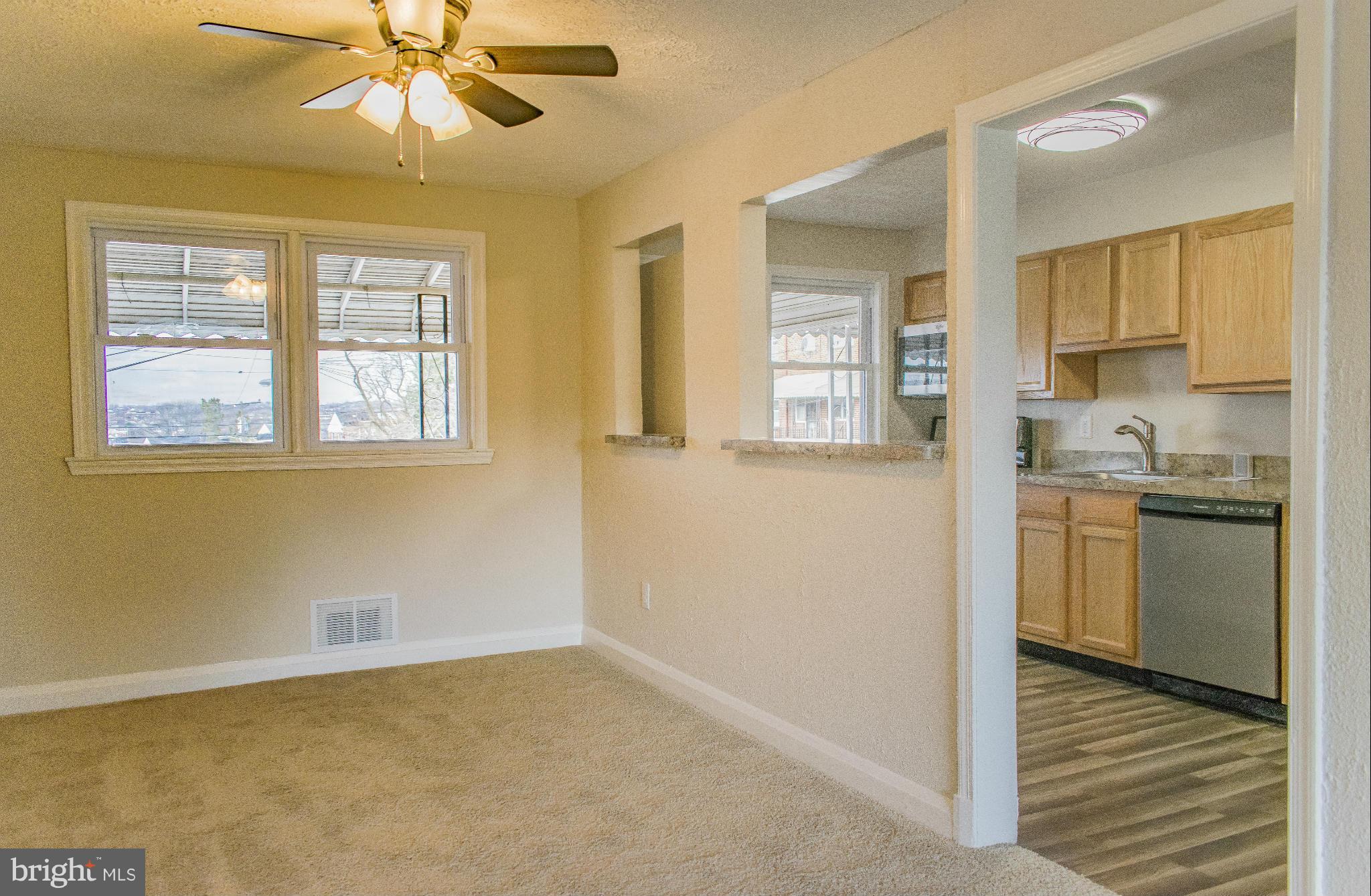 5503 Moravia Road Baltimore, MD 21206 - Photo 10 of 30 Dining Room