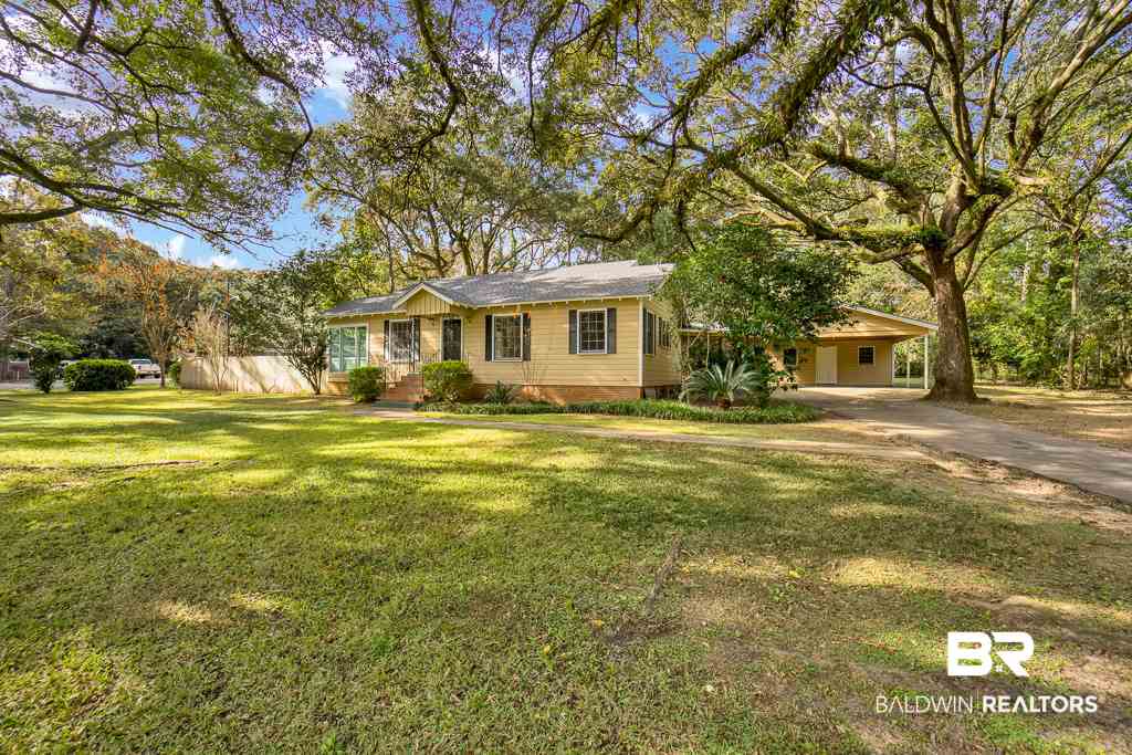 724 Cottage Hill Avenue Mobile, AL 36693 - Photo 2 of 22