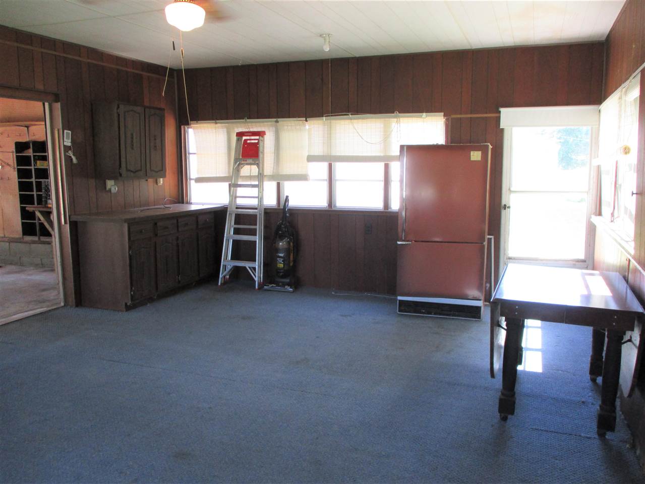 10936 Lansing Road Durand, MI 48429 - Photo 34 of 44 50079505-33.JPG