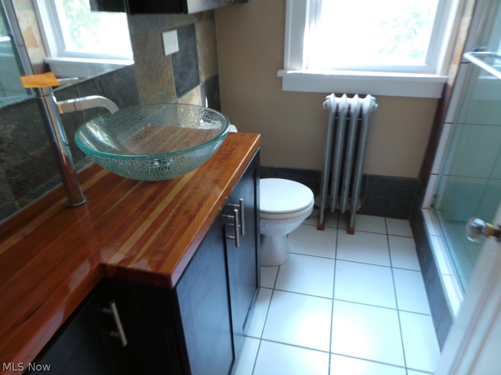2920 Hampshire Road Cleveland, OH 44118 - Photo 8 of 15
