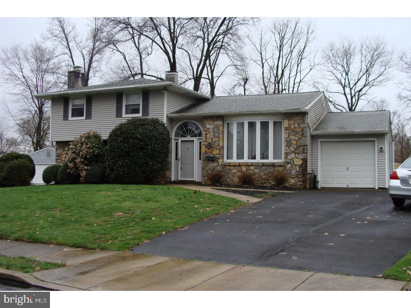 344 Hancock Road Warminster, PA 18974 - Photo 1 of 22 Gallery Image 1