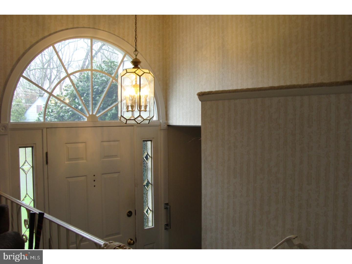 344 Hancock Road Warminster, PA 18974 - Photo 12 of 22 Foyer